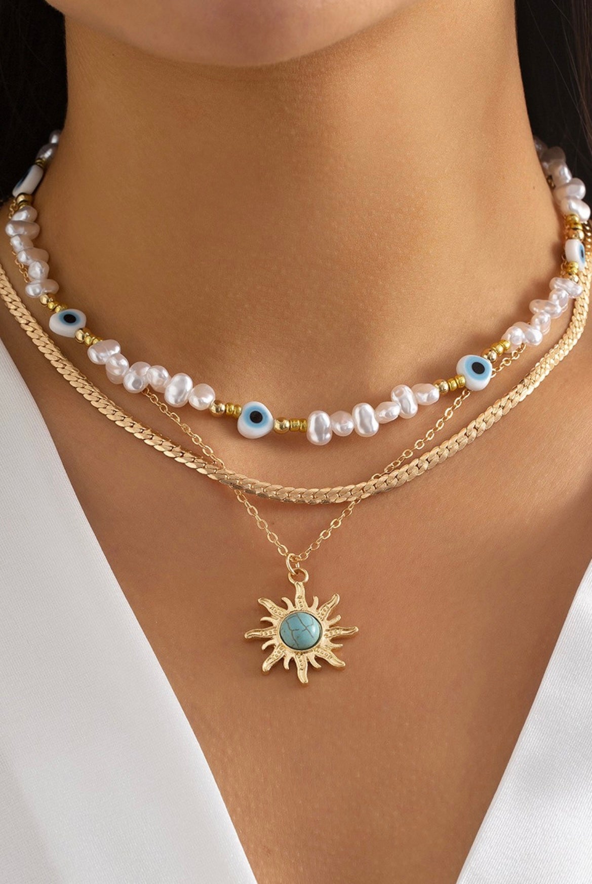 Pearl Chain Resin Sun Pendant Necklace