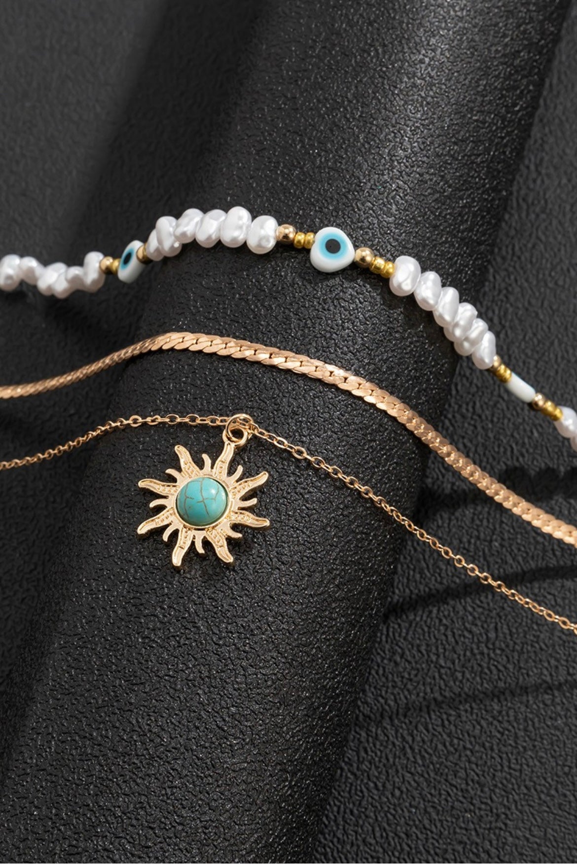 Pearl Chain Resin Sun Pendant Necklace