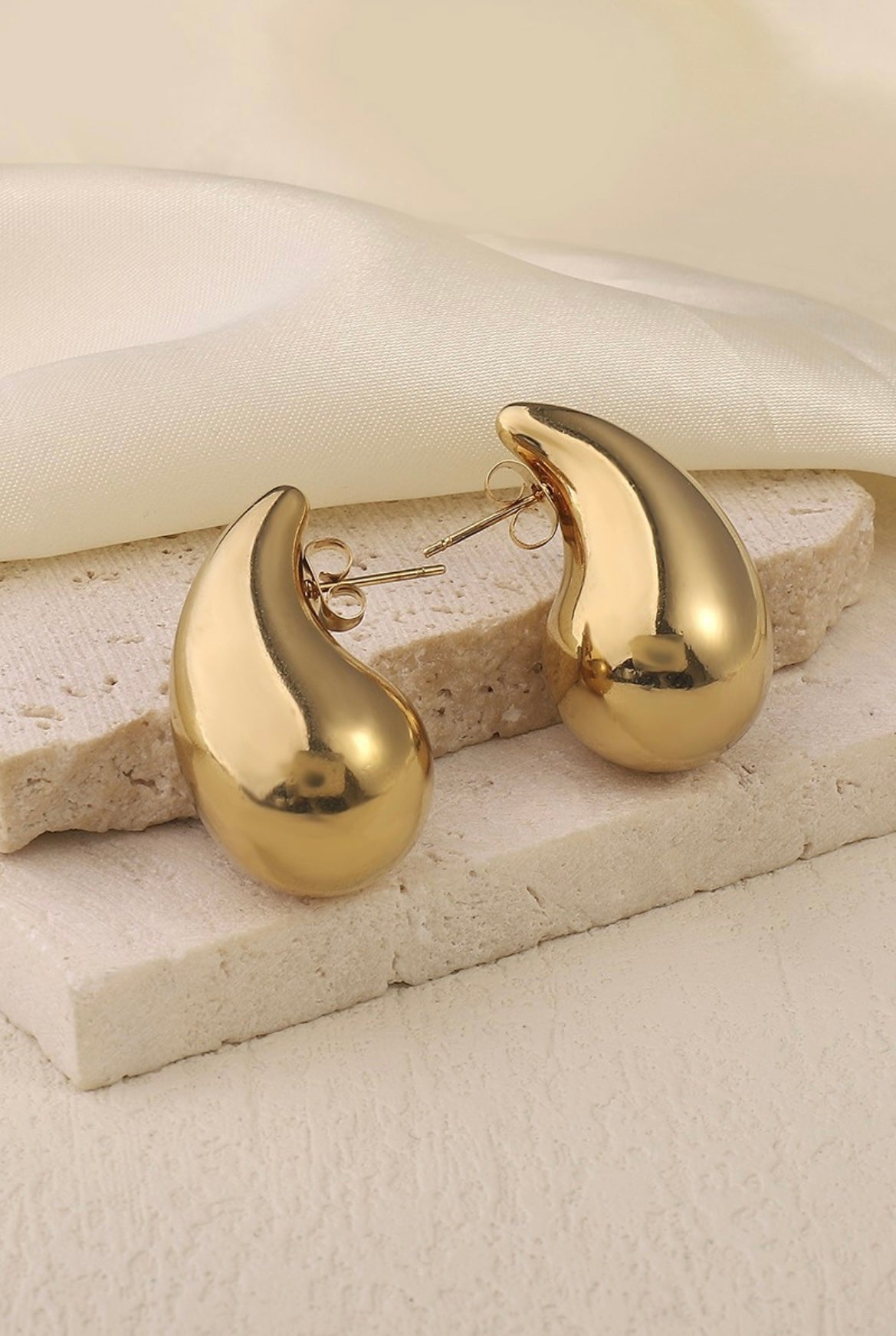 Stainless Steel Round Water Drop Earring